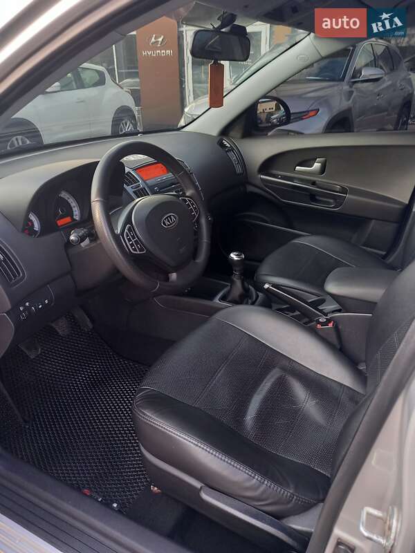 Хетчбек Kia Ceed 2007 в Полтаві фото 8 Хетчбек Kia Ceed 2007 в Полтаві