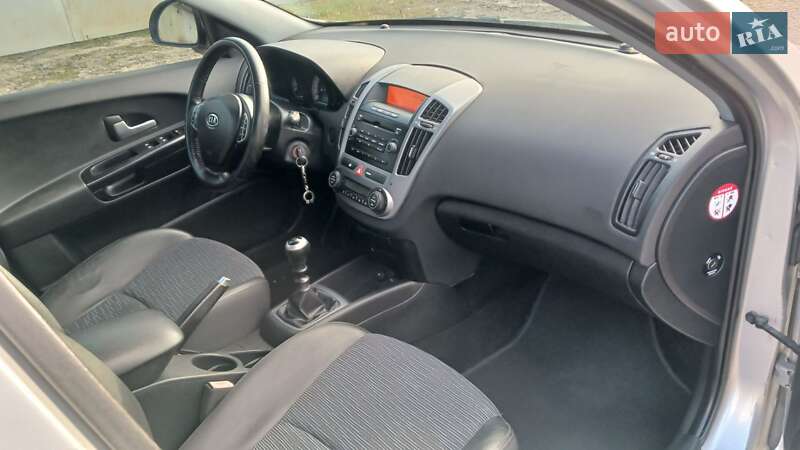 Универсал Kia Ceed 2008 в Краматорске фото 13 Универсал Kia Ceed 2008 в Краматорске