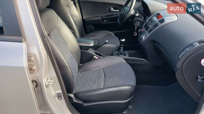 Универсал Kia Ceed 2008 в Краматорске фото 16 Универсал Kia Ceed 2008 в Краматорске