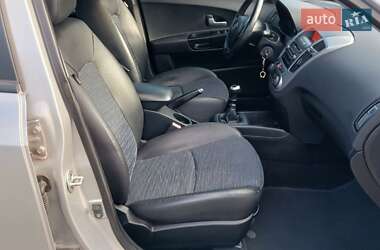 Універсал Kia Ceed 2008 в  фото 16 Універсал Kia Ceed 2008 в