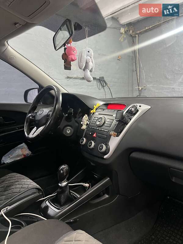 Хетчбек Kia Ceed 2010 в Ніжині фото 16 Хетчбек Kia Ceed 2010 в Ніжині