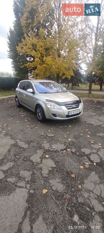Хэтчбек Kia Ceed 2008 в Днепре фото 10 Хэтчбек Kia Ceed 2008 в Днепре