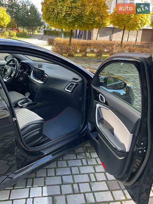 Хэтчбек Kia Ceed 2019 в Ивано-Франковске фото 23 Хэтчбек Kia Ceed 2019 в Ивано-Франковске