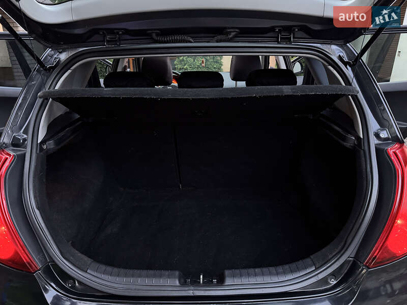 Хэтчбек Kia Ceed 2008 в Ивано-Франковске фото 16 Хэтчбек Kia Ceed 2008 в Ивано-Франковске