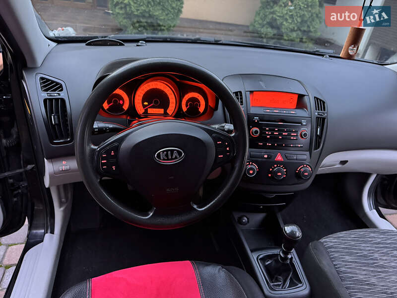 Хэтчбек Kia Ceed 2008 в Ивано-Франковске фото 21 Хэтчбек Kia Ceed 2008 в Ивано-Франковске