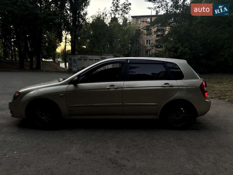 Хэтчбек Kia Ceed 2006 в Каменском фото 11 Хэтчбек Kia Ceed 2006 в Каменском