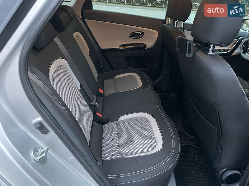 Універсал Kia Ceed 2013 в Хмельницькому фото 15 Універсал Kia Ceed 2013 в Хмельницькому