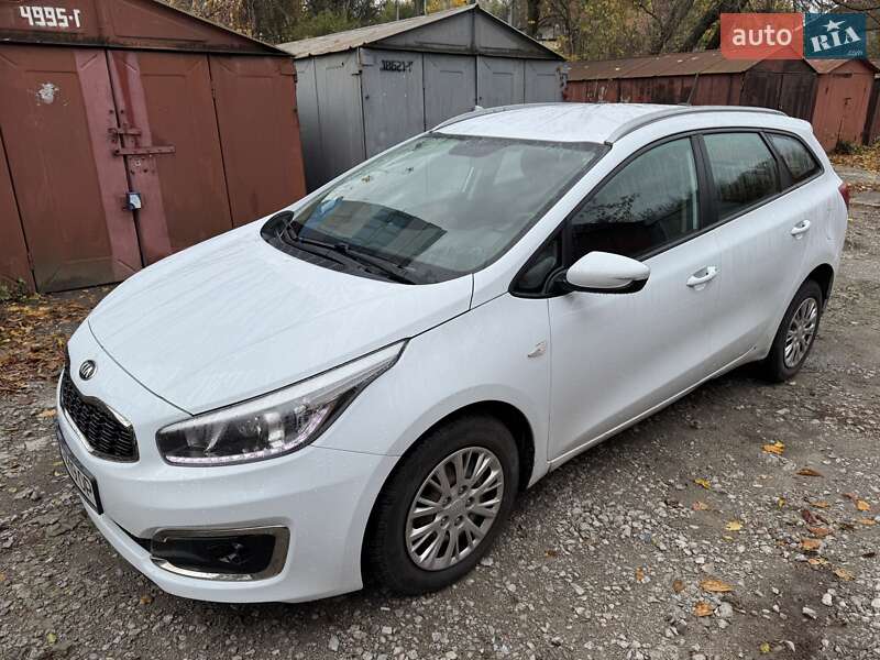 Универсал Kia Ceed 2016 в Днепре