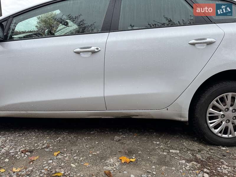 Универсал Kia Ceed 2016 в Днепре