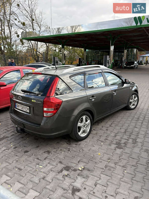 Универсал Kia Ceed 2011 в Киеве фото 3 Универсал Kia Ceed 2011 в Киеве