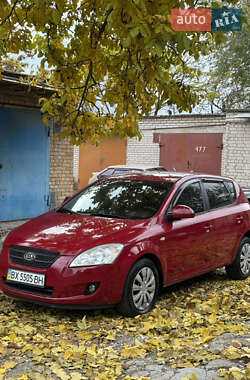 Хэтчбек Kia Ceed 2007 в Запорожье