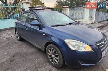 Хетчбек Kia Ceed 2008 в Полтаві