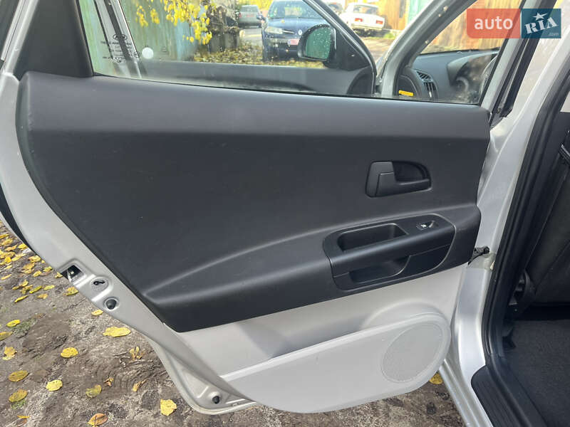 Універсал Kia Ceed 2009 в Охтирці