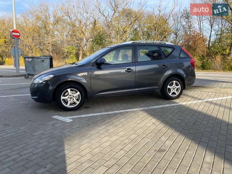 Универсал Kia Ceed 2007 в Запорожье фото 8 Универсал Kia Ceed 2007 в Запорожье