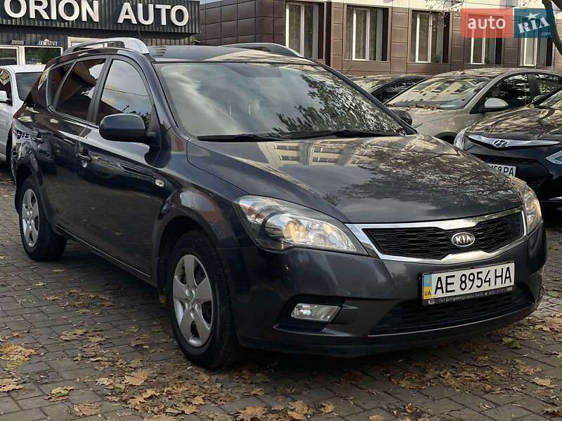 Універсал Kia Ceed 2012 в Дніпрі фото 7 Універсал Kia Ceed 2012 в Дніпрі