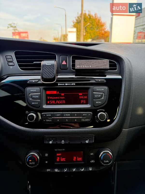 Универсал Kia Ceed 2013 в Запорожье