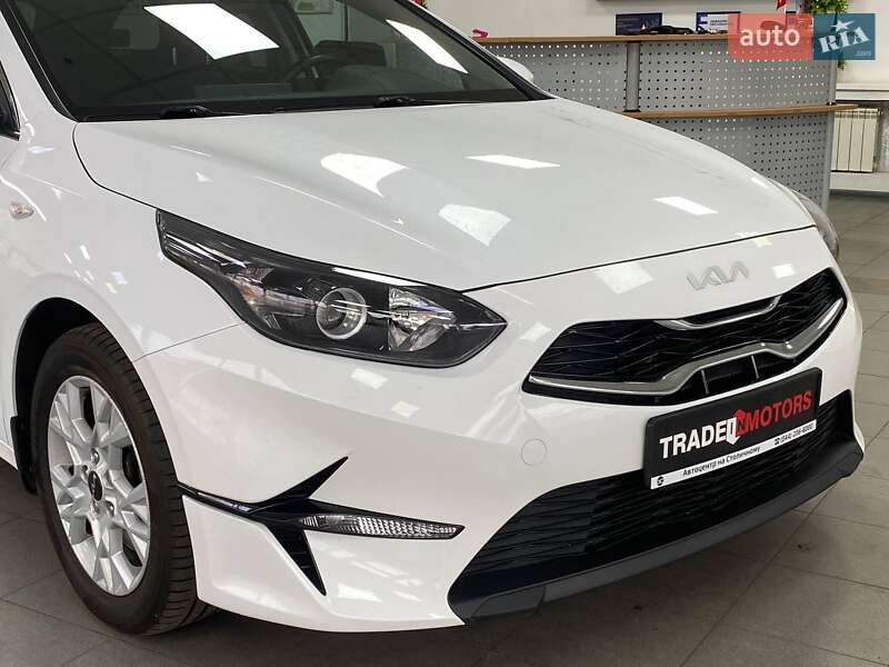 Универсал Kia Ceed 2022 в Киеве фото 3 Универсал Kia Ceed 2022 в Киеве