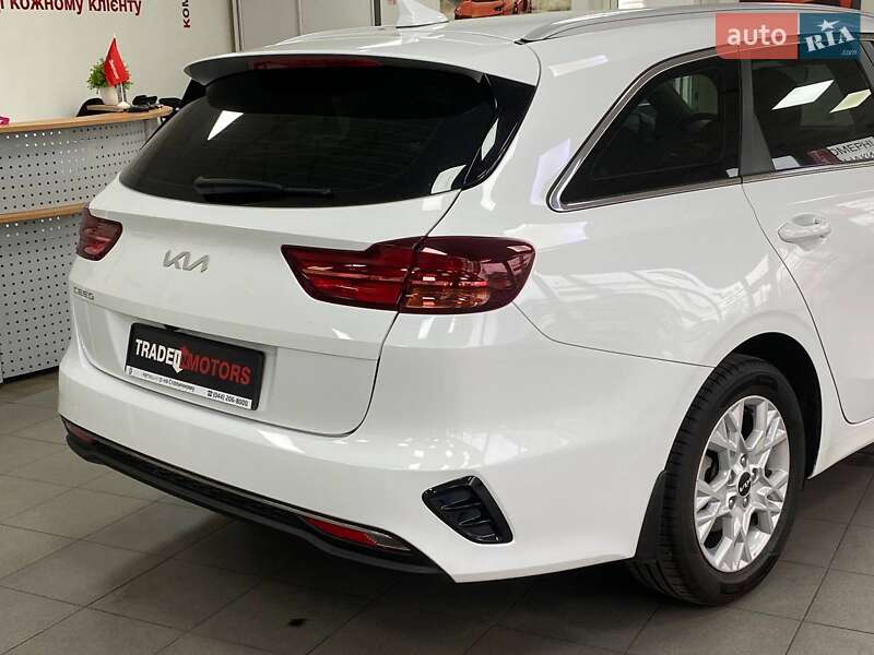 Универсал Kia Ceed 2022 в Киеве фото 12 Универсал Kia Ceed 2022 в Киеве