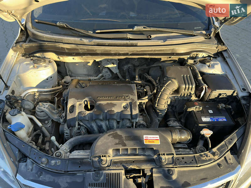 Хэтчбек Kia Ceed 2009 в Калуше фото 14 Хэтчбек Kia Ceed 2009 в Калуше