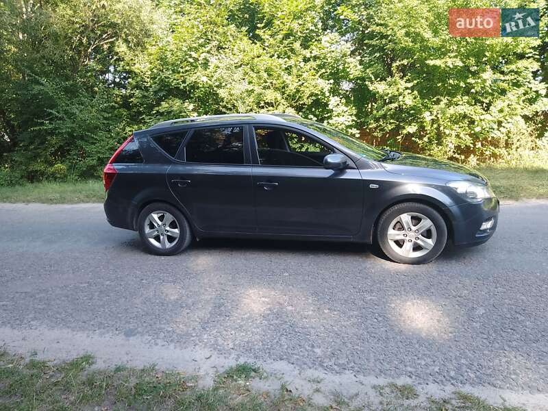 Універсал Kia Ceed 2010 в Дубні фото 9 Універсал Kia Ceed 2010 в Дубні