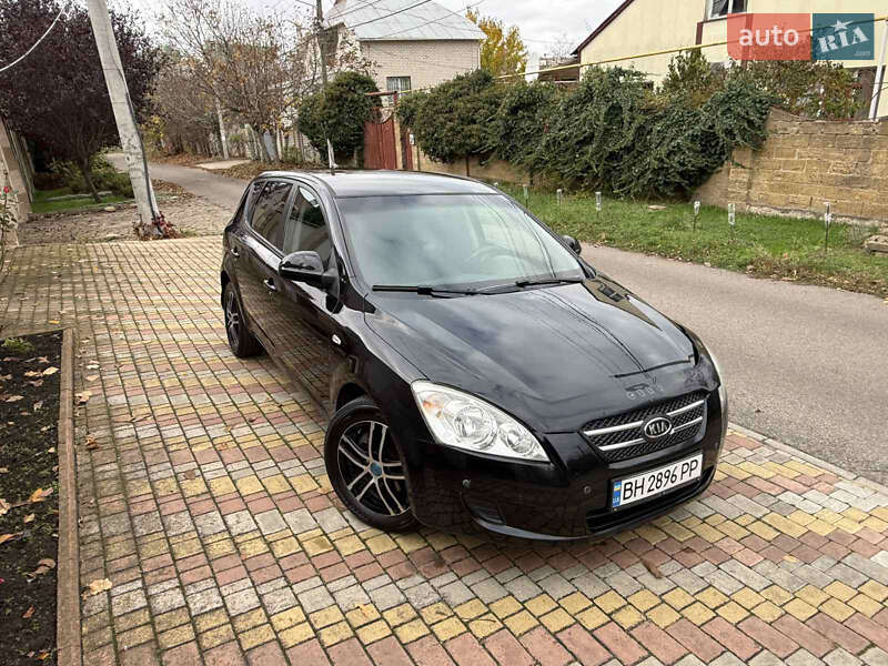 Хэтчбек Kia Ceed 2007 в Одессе фото 11 Хэтчбек Kia Ceed 2007 в Одессе