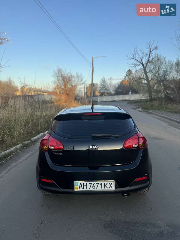 Хетчбек Kia Ceed 2013 в Києві фото 12 Хетчбек Kia Ceed 2013 в Києві
