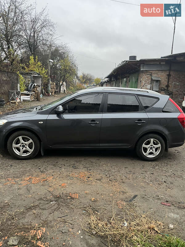 Универсал Kia Ceed 2008 в Белой Церкви фото 3 Универсал Kia Ceed 2008 в Белой Церкви