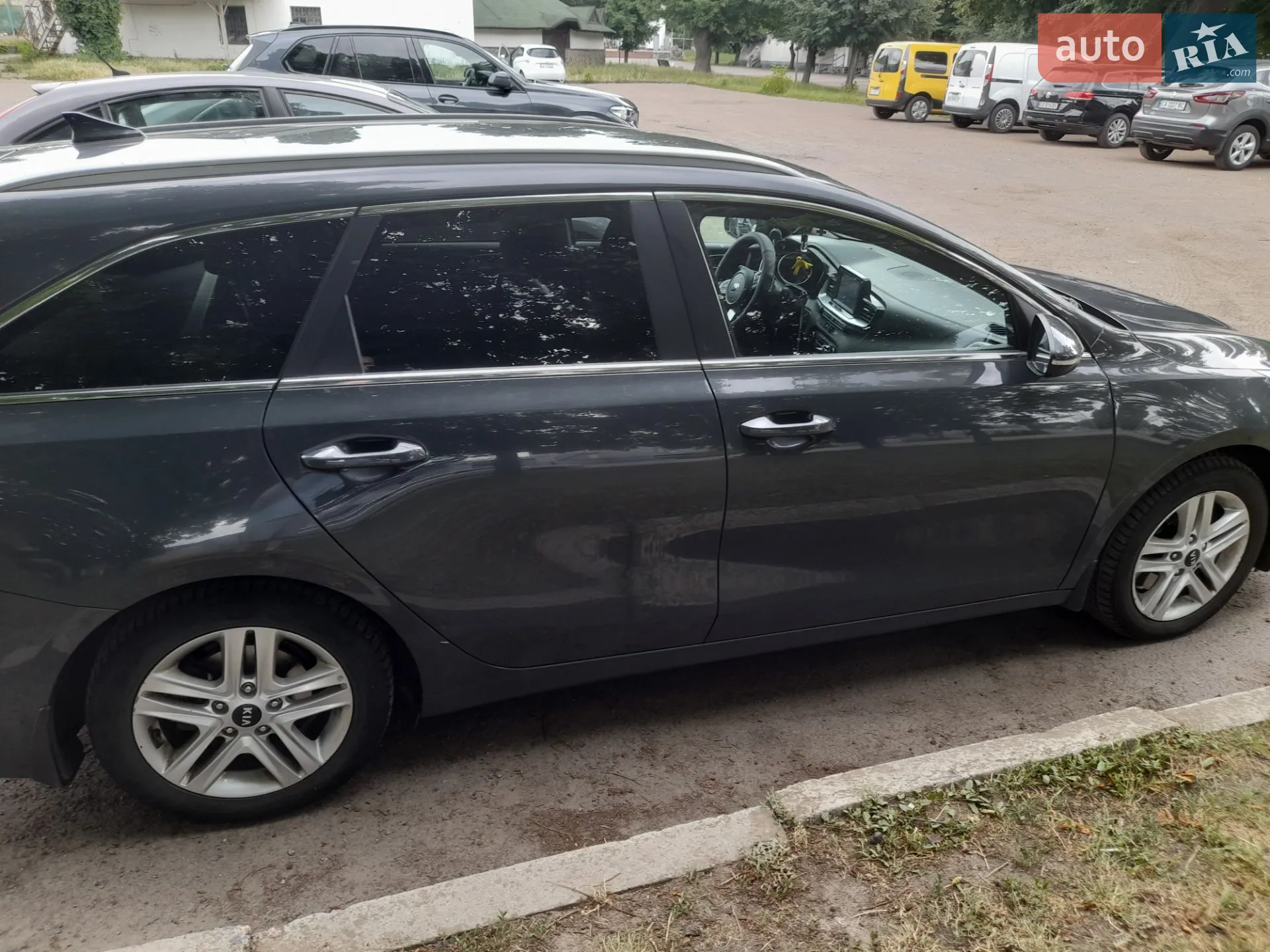 2019 Kia Cee'd - фото 1