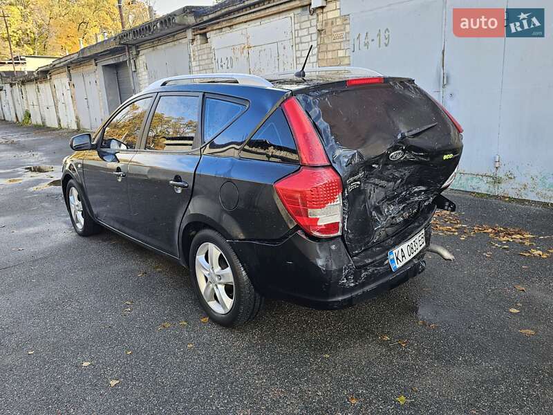 Универсал Kia Ceed 2010 в Киеве фото 5 Универсал Kia Ceed 2010 в Киеве