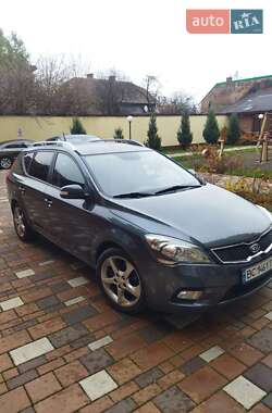 Универсал Kia Ceed 2011 в Стрые