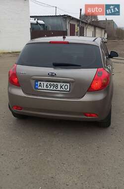 Хэтчбек Kia Ceed 2008 в Умани