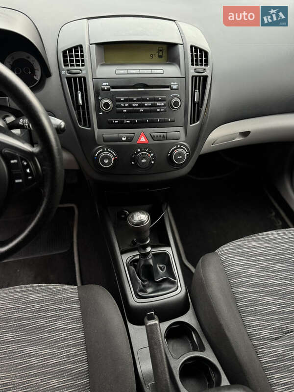 Хетчбек Kia Ceed 2007 в Знам'янці