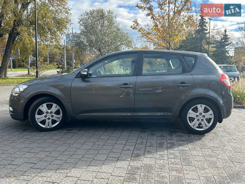 Хетчбек Kia Ceed 2009 в Львові фото 7 Хетчбек Kia Ceed 2009 в Львові