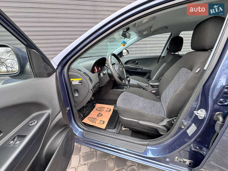 Універсал Kia Ceed 2009 в Кам'янському