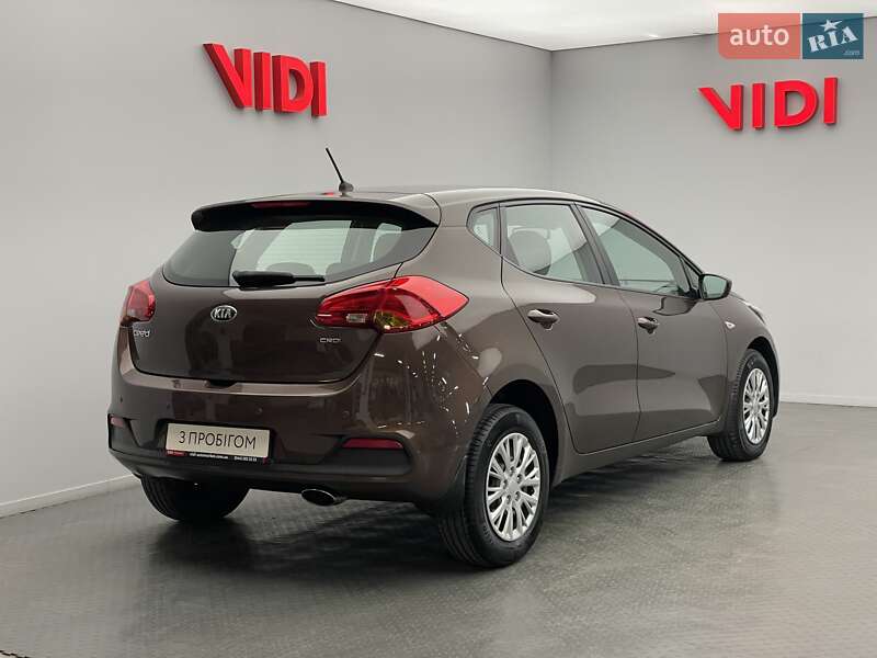 Хэтчбек Kia Ceed 2013 в Киеве