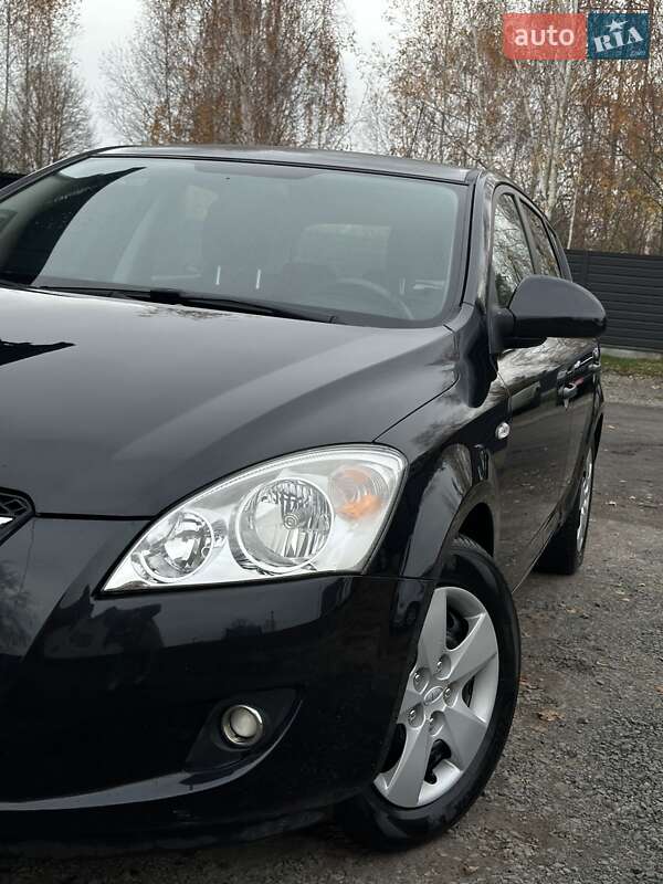 Хэтчбек Kia Ceed 2007 в Маневичах фото 8 Хэтчбек Kia Ceed 2007 в Маневичах