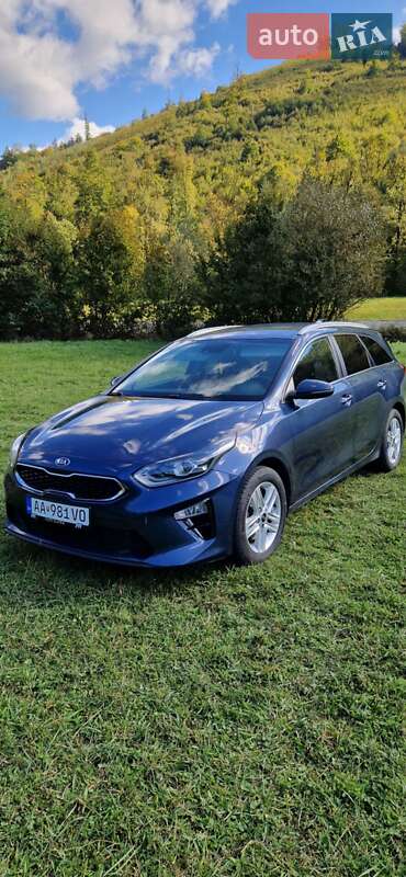 Универсал Kia Ceed 2021 в Ужгороде