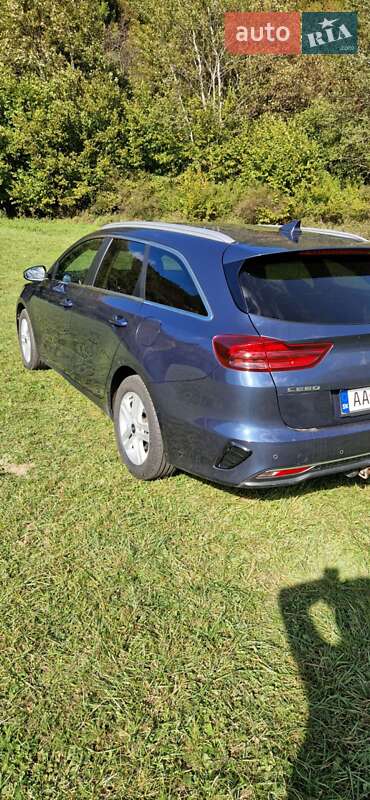 Универсал Kia Ceed 2021 в Ужгороде