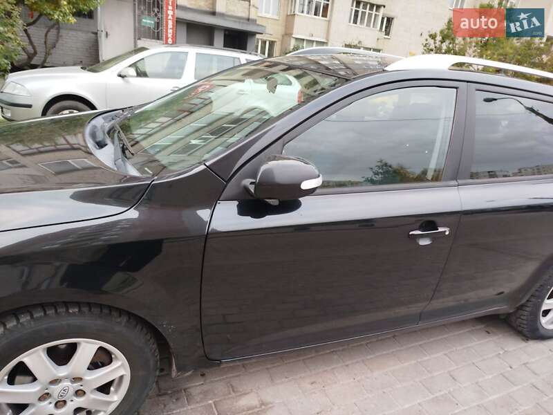 Універсал Kia Ceed 2011 в Сумах