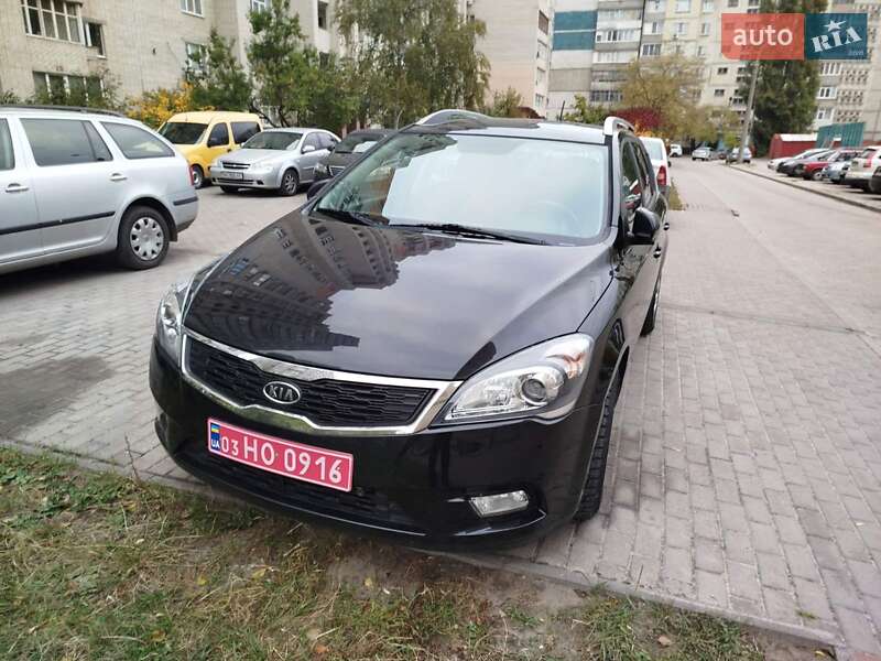 Універсал Kia Ceed 2011 в Сумах