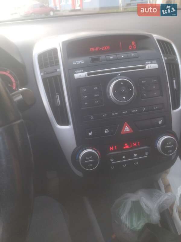 Універсал Kia Ceed 2011 в Сумах