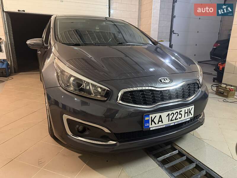 Хетчбек Kia Ceed 2017 в Конотопі фото 3 Хетчбек Kia Ceed 2017 в Конотопі