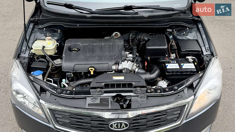 Универсал Kia Ceed 2010 в Ровно фото 19 Универсал Kia Ceed 2010 в Ровно