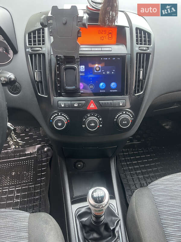 Універсал Kia Ceed 2008 в Вінниці фото 10 Універсал Kia Ceed 2008 в Вінниці