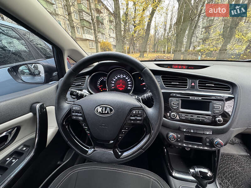 Универсал Kia Ceed 2012 в Киеве фото 8 Универсал Kia Ceed 2012 в Киеве