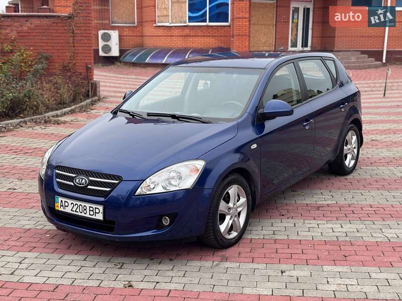 Хетчбек Kia Ceed 2008 в Запоріжжі фото 2 Хетчбек Kia Ceed 2008 в Запоріжжі