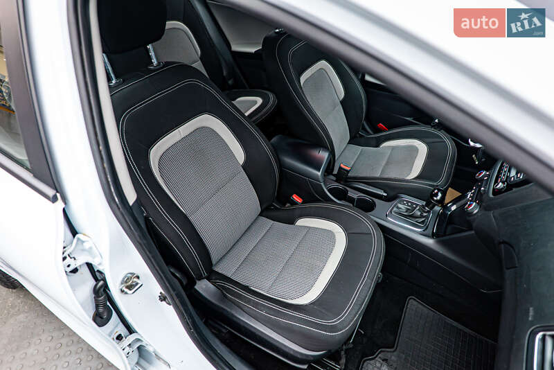 Універсал Kia Ceed 2013 в Києві