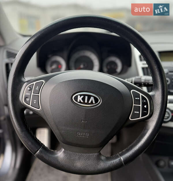 Универсал Kia Ceed 2007 в Запорожье