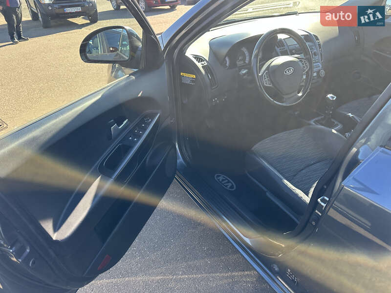 Универсал Kia Ceed 2007 в Одессе