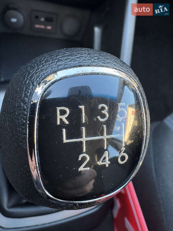 Универсал Kia Ceed 2012 в Луцке